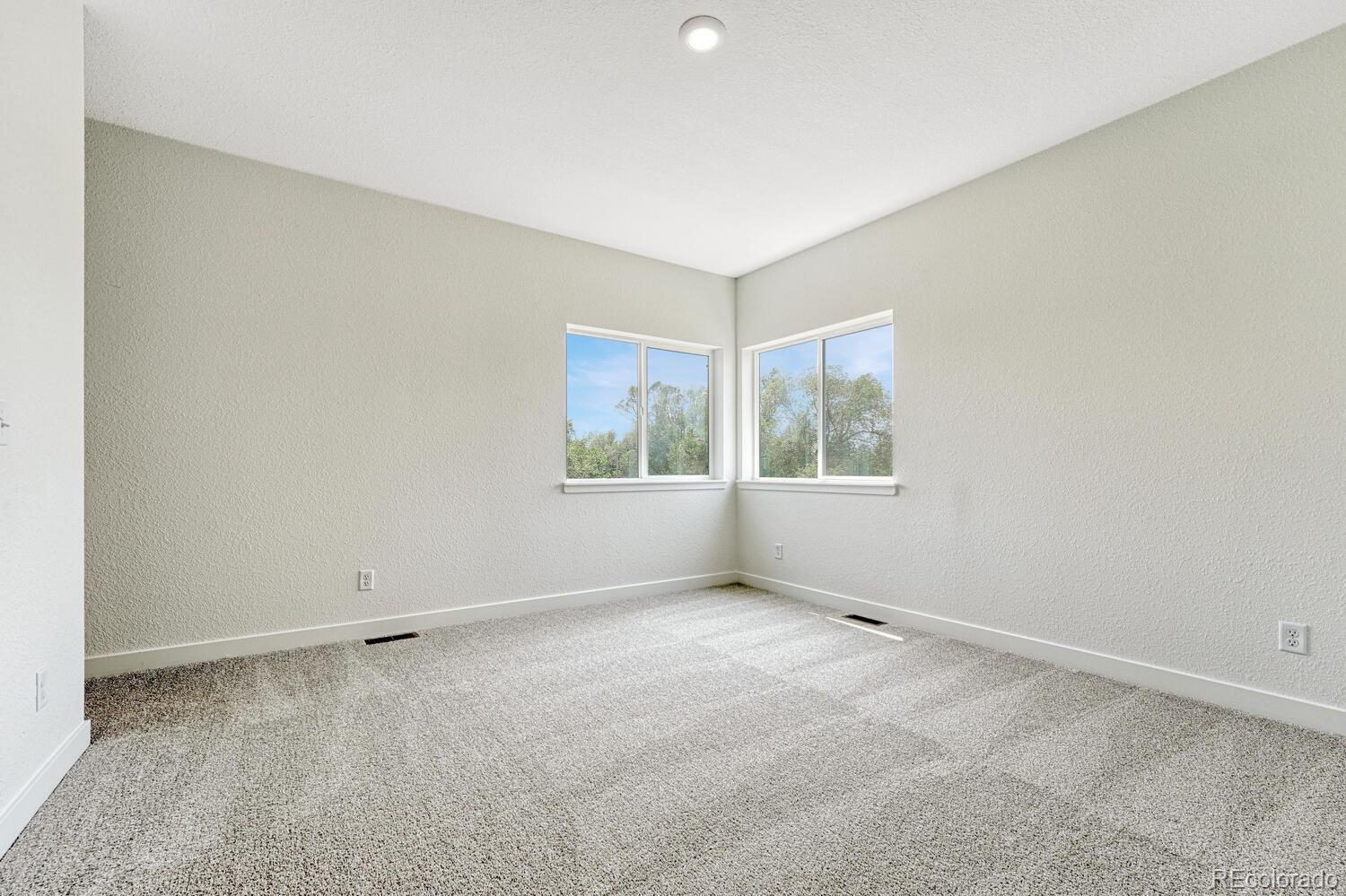 MLS Image #11 for 4358  siferd boulevard,colorado springs, Colorado