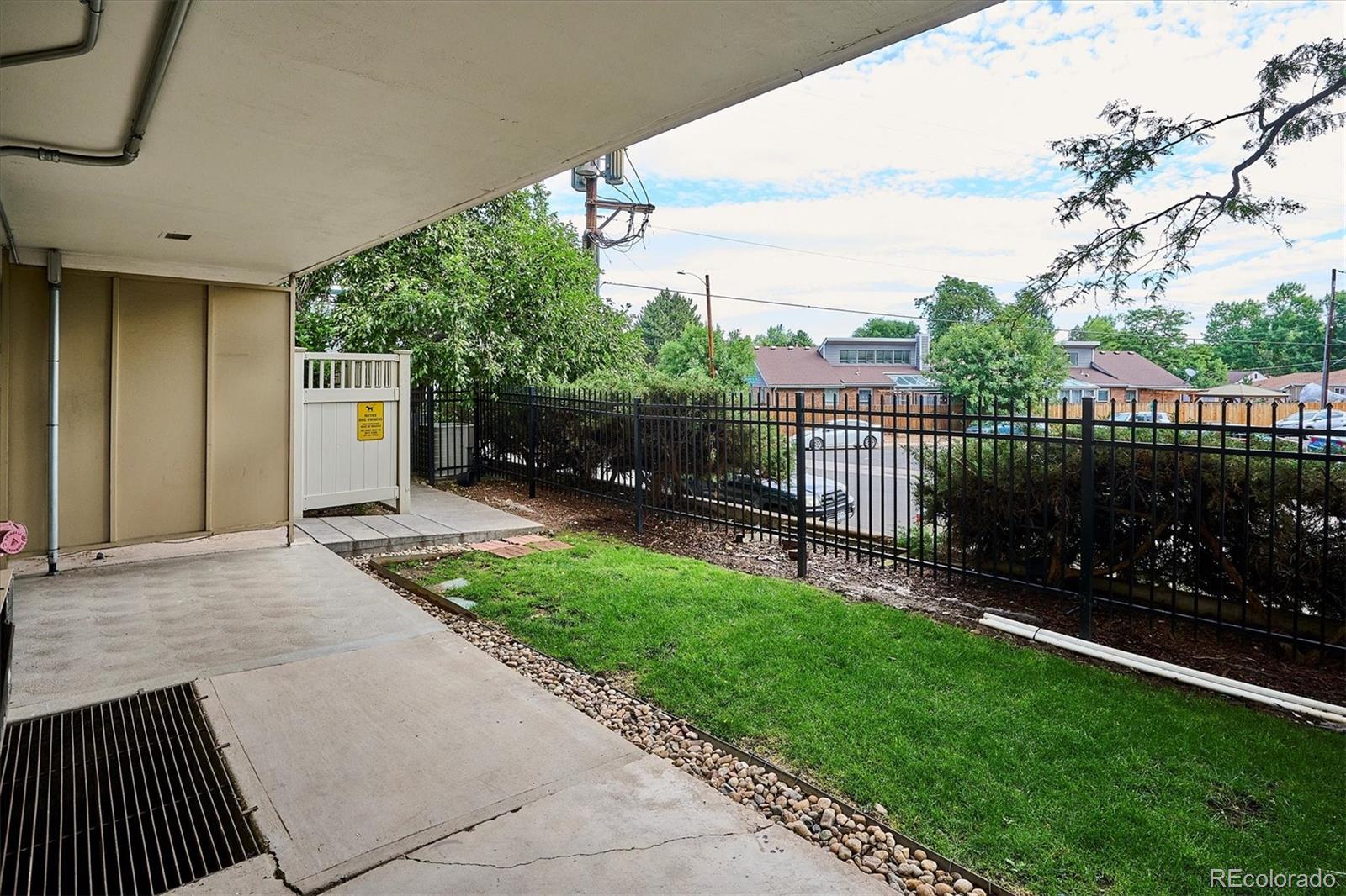 MLS Image #23 for 4600 e asbury circle,denver, Colorado