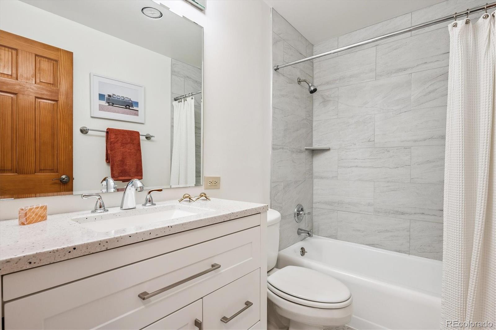MLS Image #7 for 4600 e asbury circle,denver, Colorado