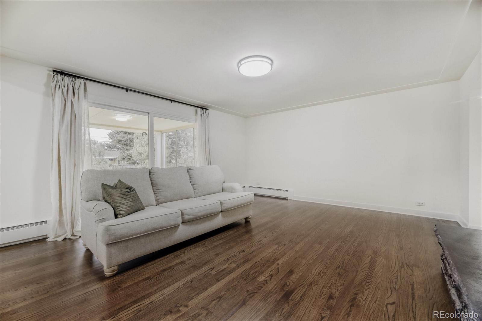 MLS Image #4 for 3843 s elm street,denver, Colorado