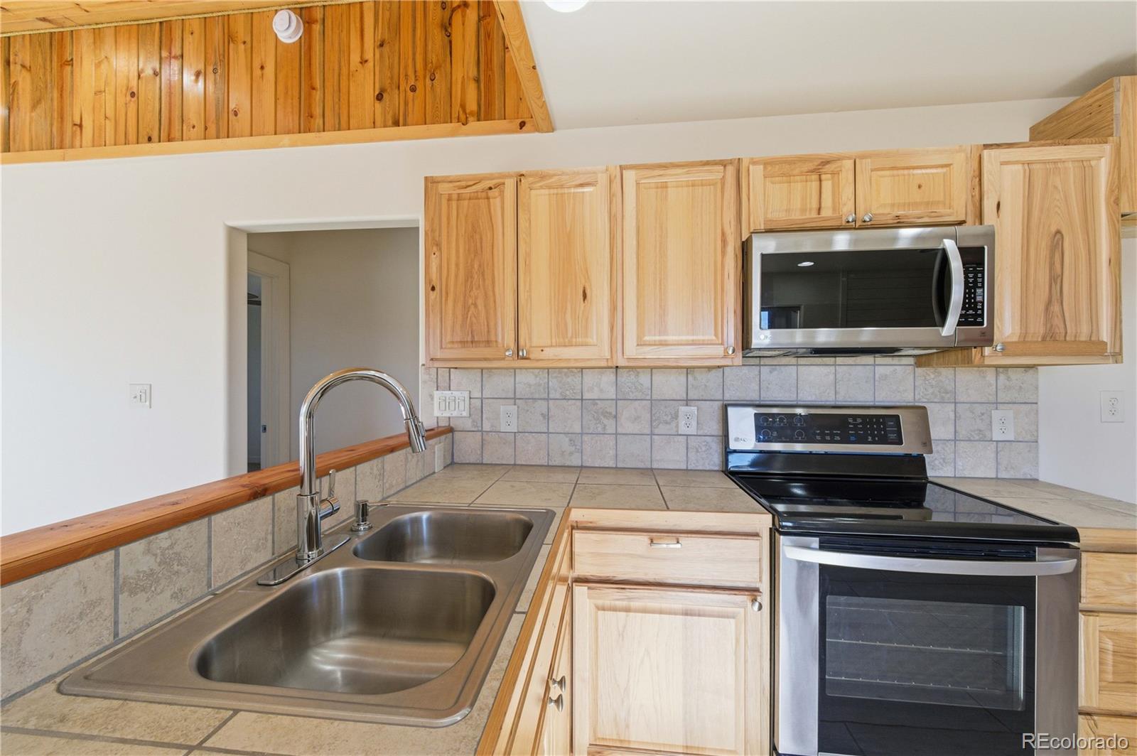 MLS Image #12 for 1863  16th trail,cotopaxi, Colorado