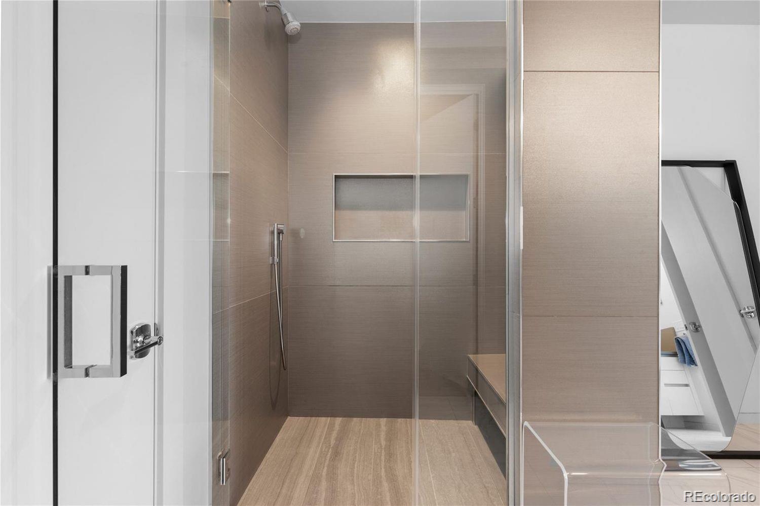 MLS Image #15 for 4200 w 17th avenue 618,denver, Colorado