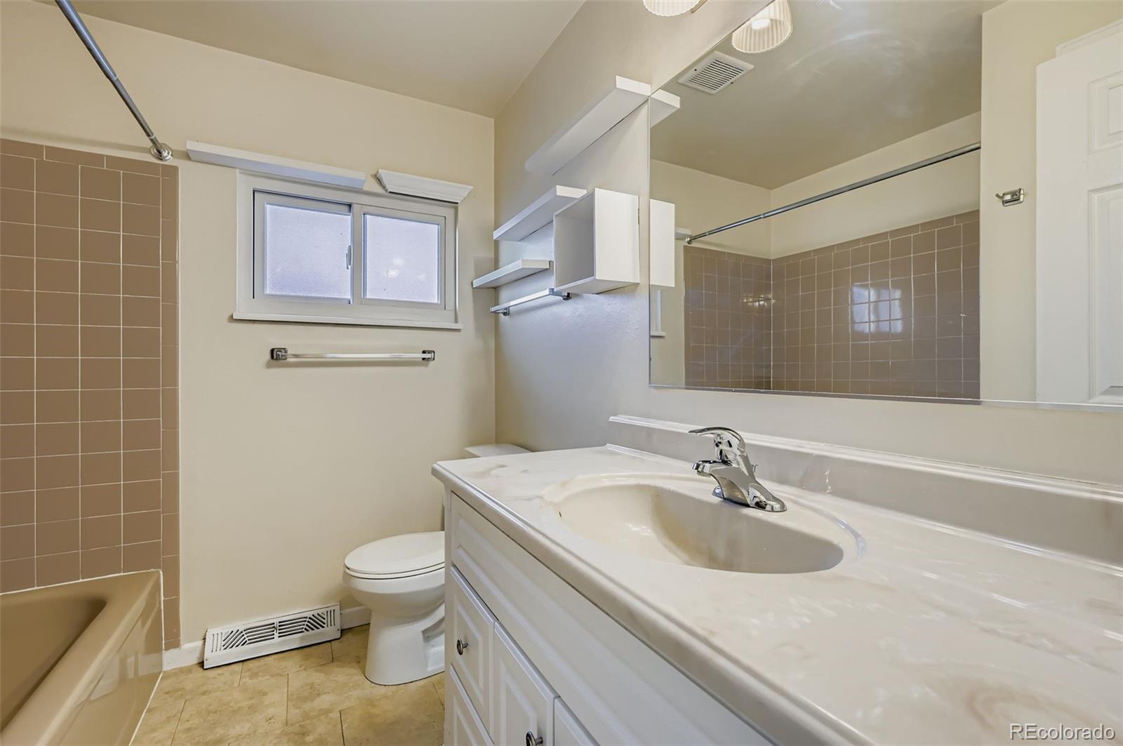 MLS Image #11 for 11133  vrain street,westminster, Colorado