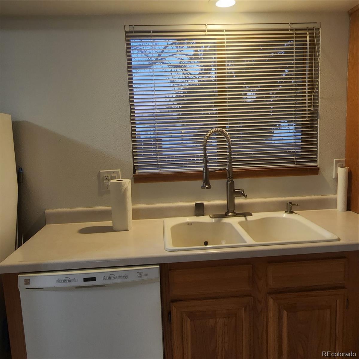 MLS Image #12 for 1014  lutheran way,colorado springs, Colorado