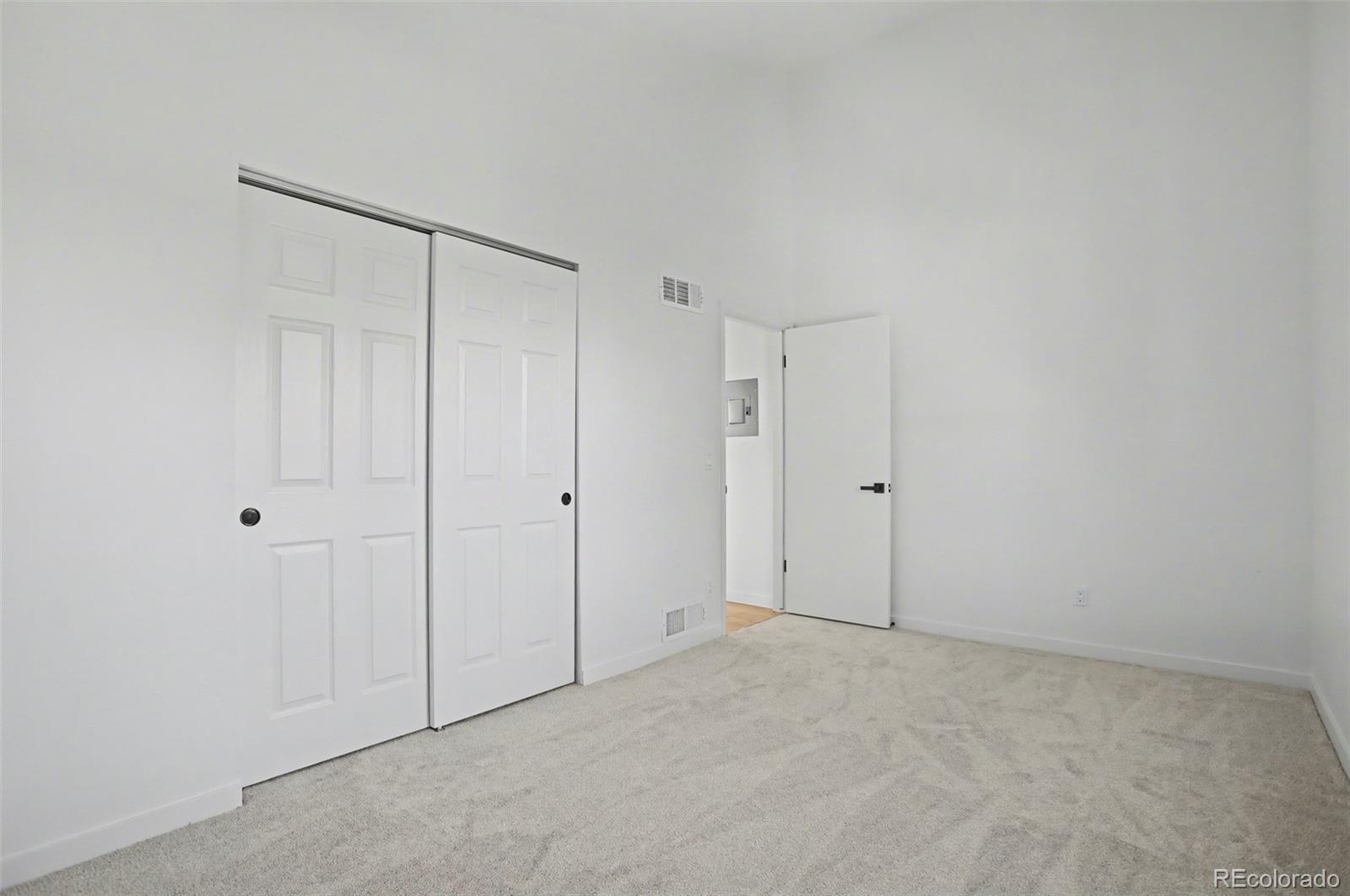 MLS Image #12 for 6473 s havana street b,englewood, Colorado