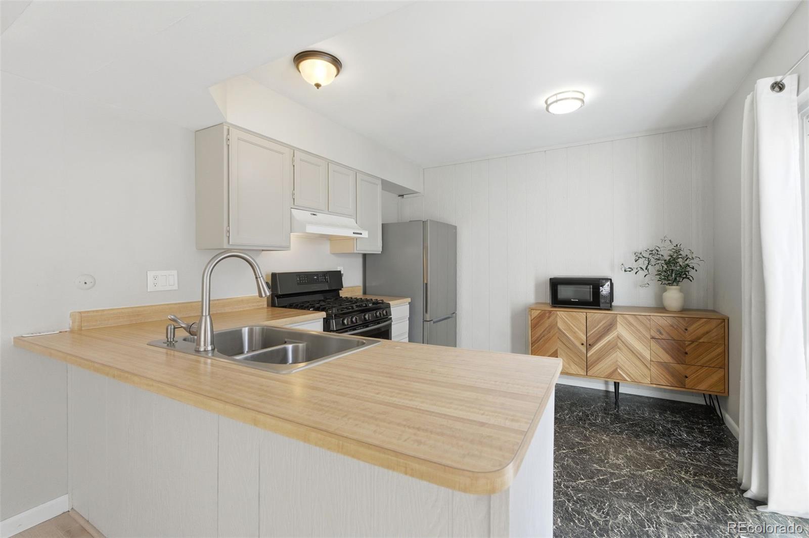MLS Image #10 for 2411 s xanadu way d,aurora, Colorado
