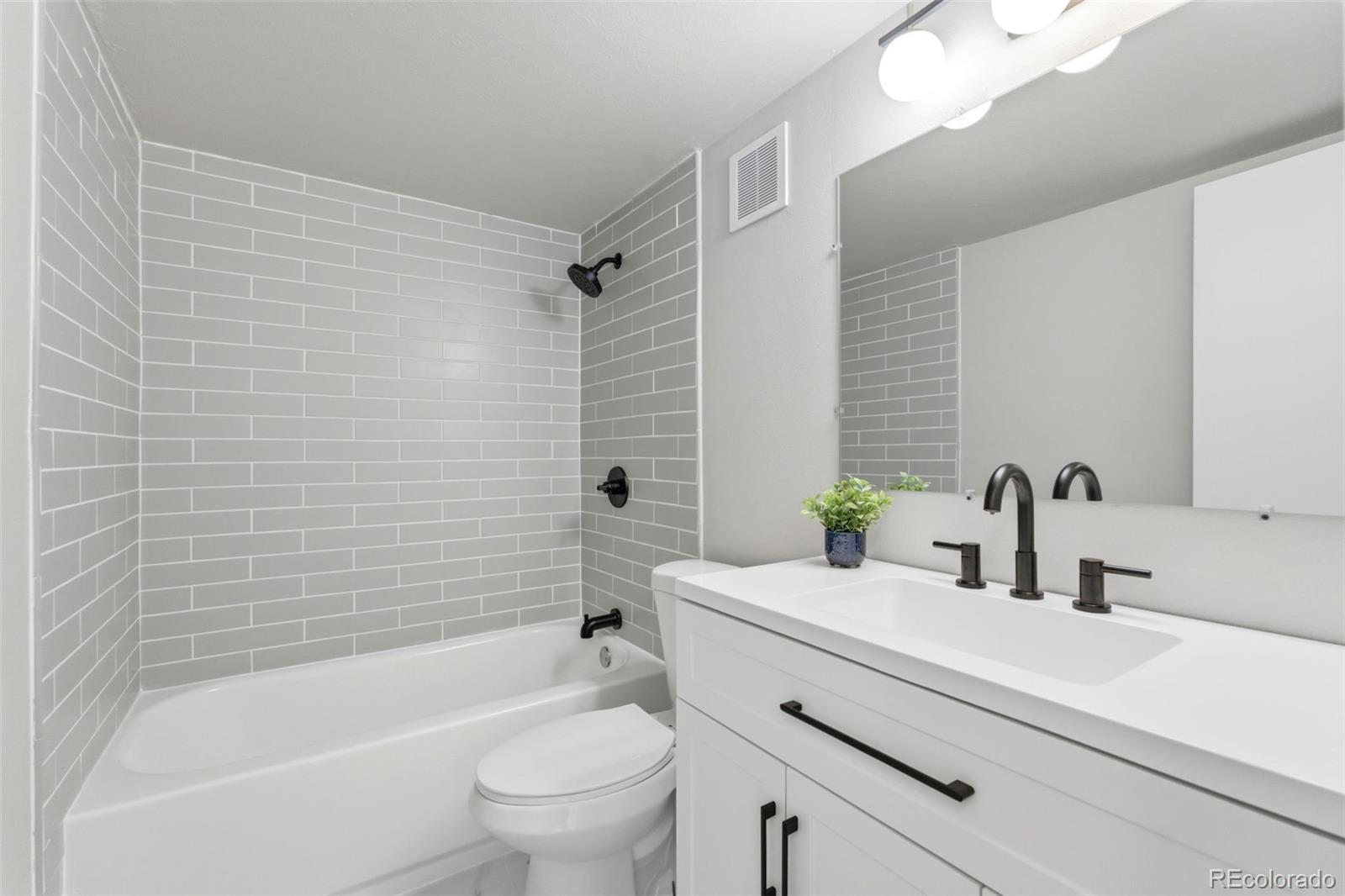 MLS Image #16 for 2411 s xanadu way d,aurora, Colorado