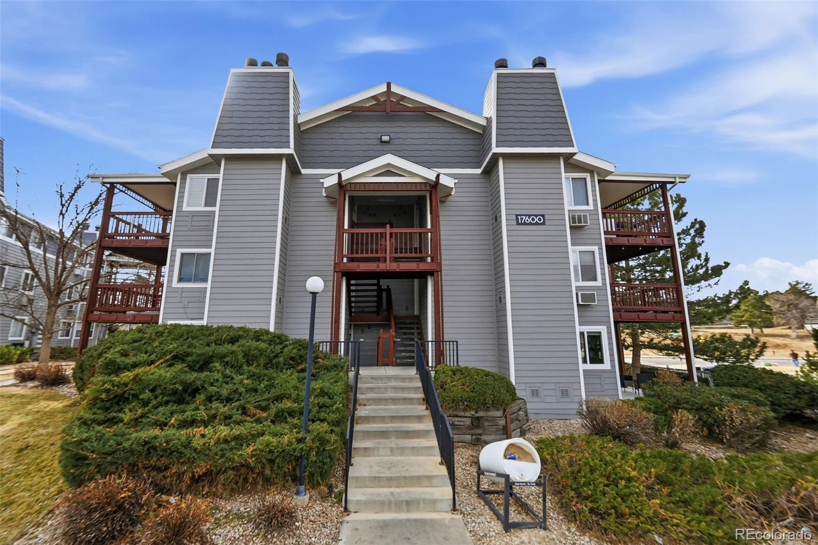 MLS Image #1 for 17600 e loyola drive,aurora, Colorado