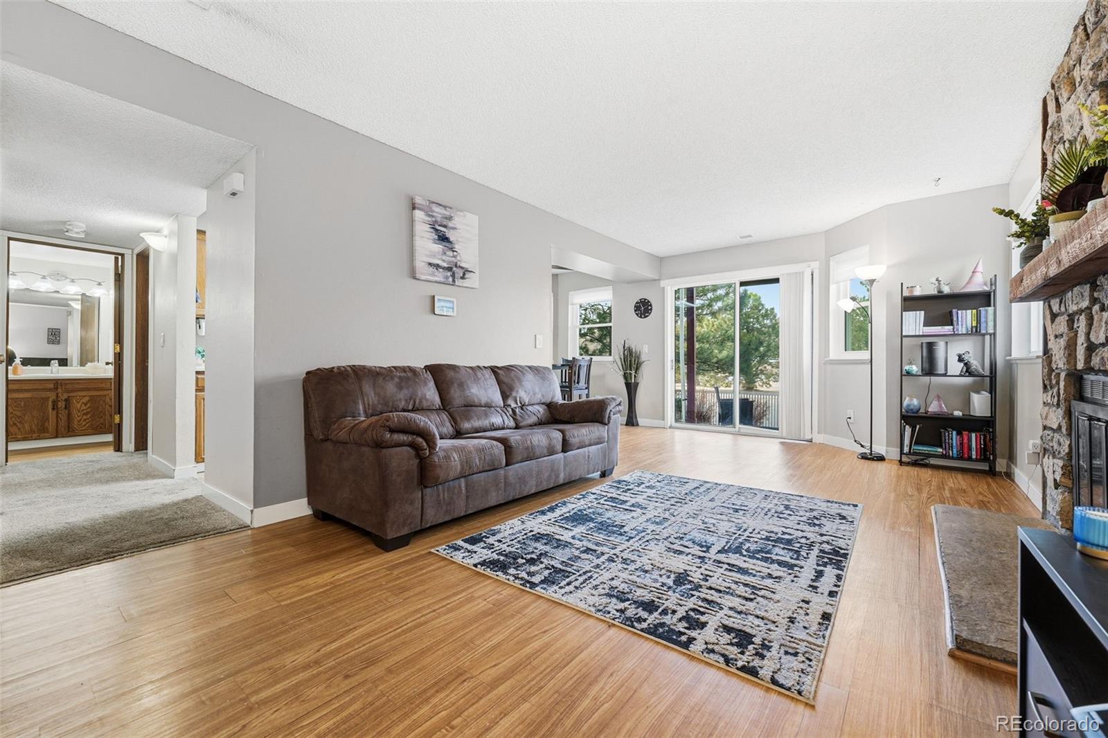 MLS Image #2 for 17600 e loyola drive,aurora, Colorado