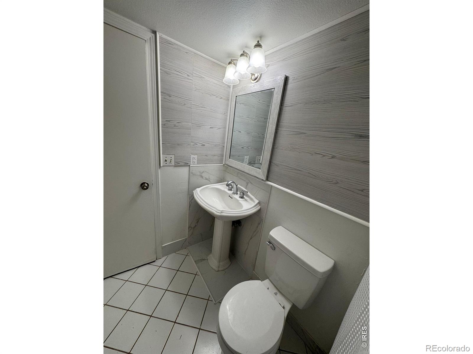 MLS Image #17 for 19695 e hamilton place,aurora, Colorado