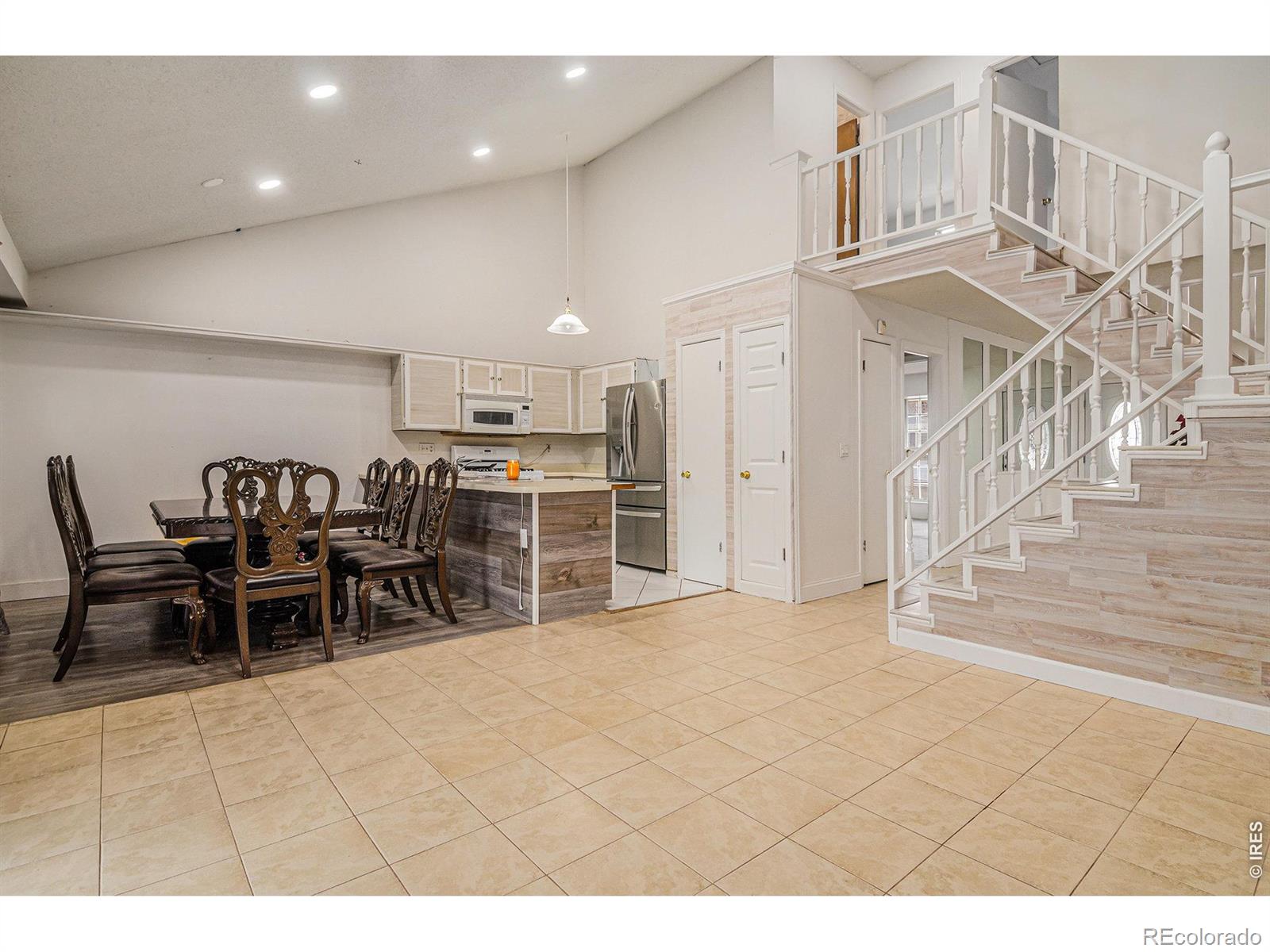 MLS Image #6 for 19695 e hamilton place,aurora, Colorado