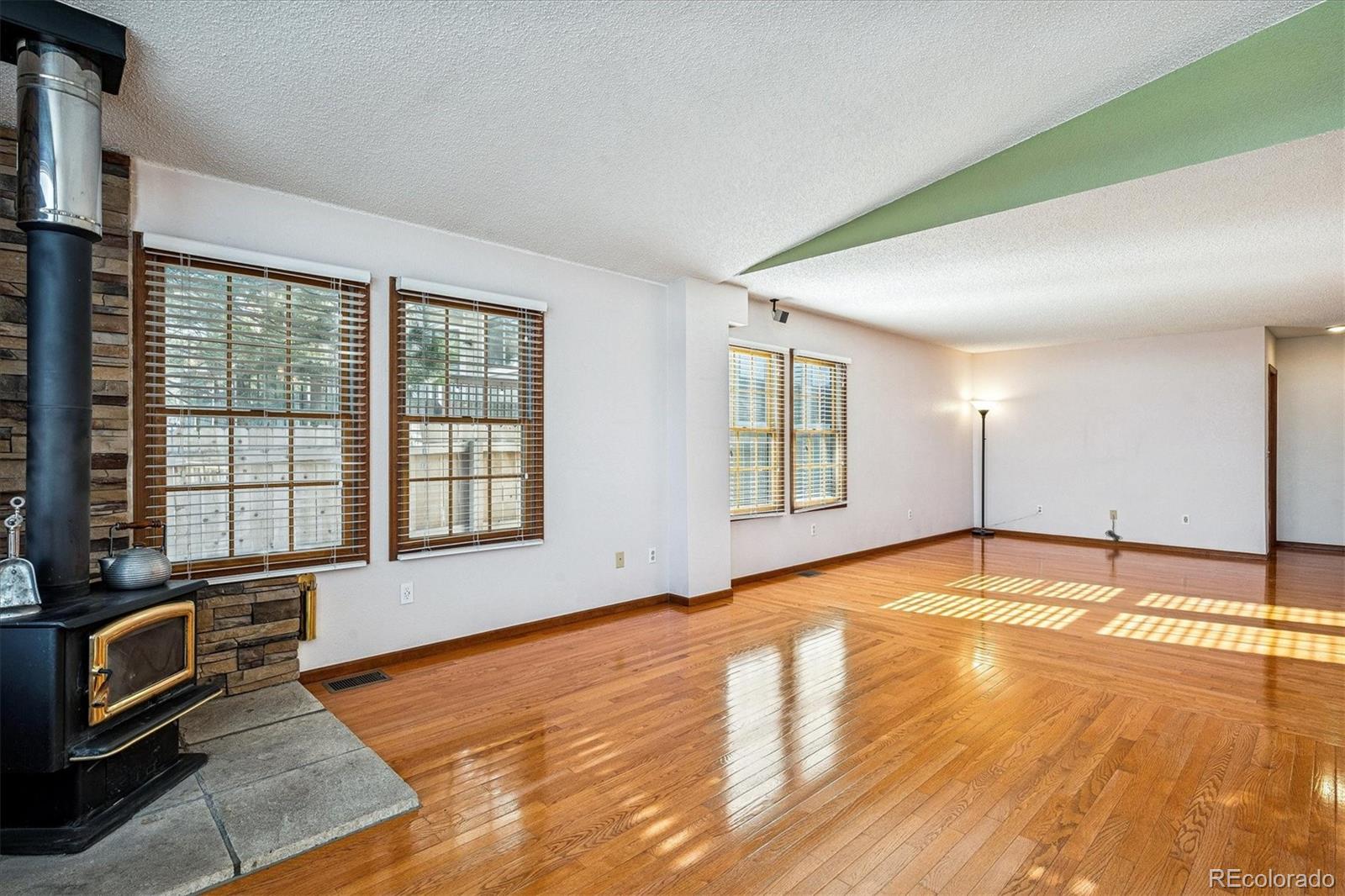 MLS Image #15 for 8230 s ogden circle,littleton, Colorado