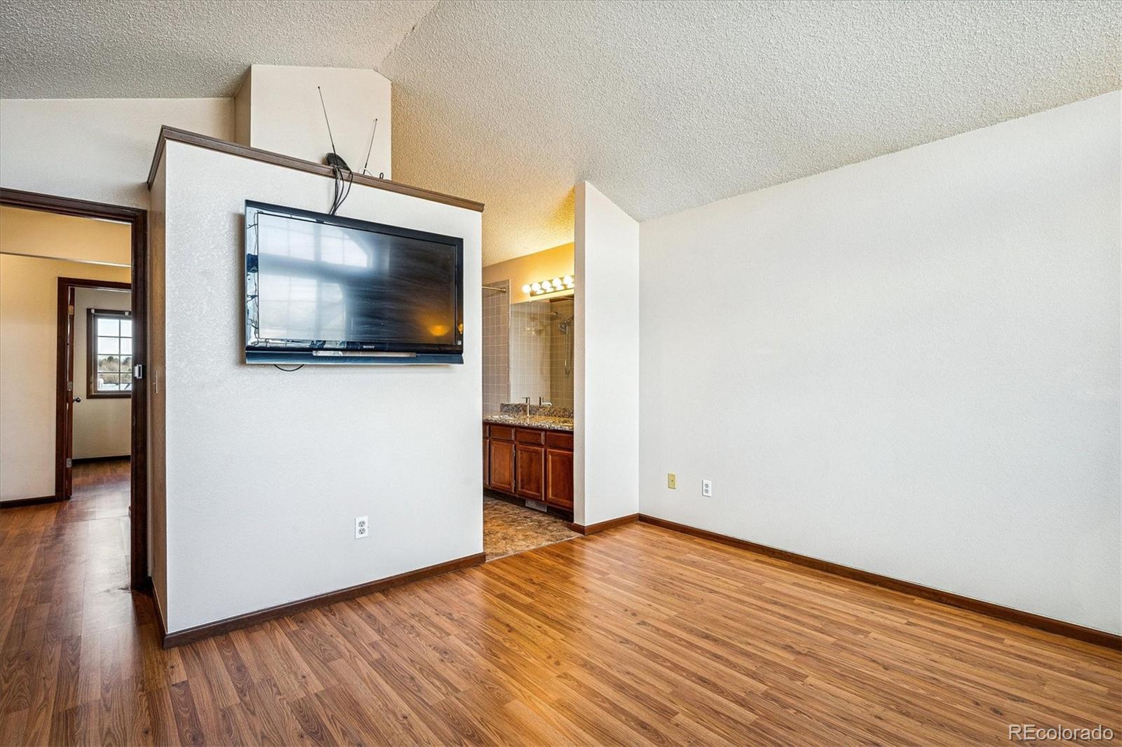 MLS Image #22 for 8230 s ogden circle,littleton, Colorado