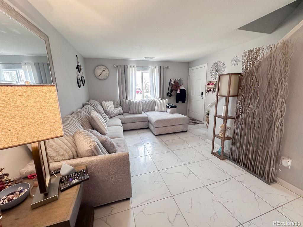 MLS Image #1 for 175 s sable boulevard p14,aurora, Colorado