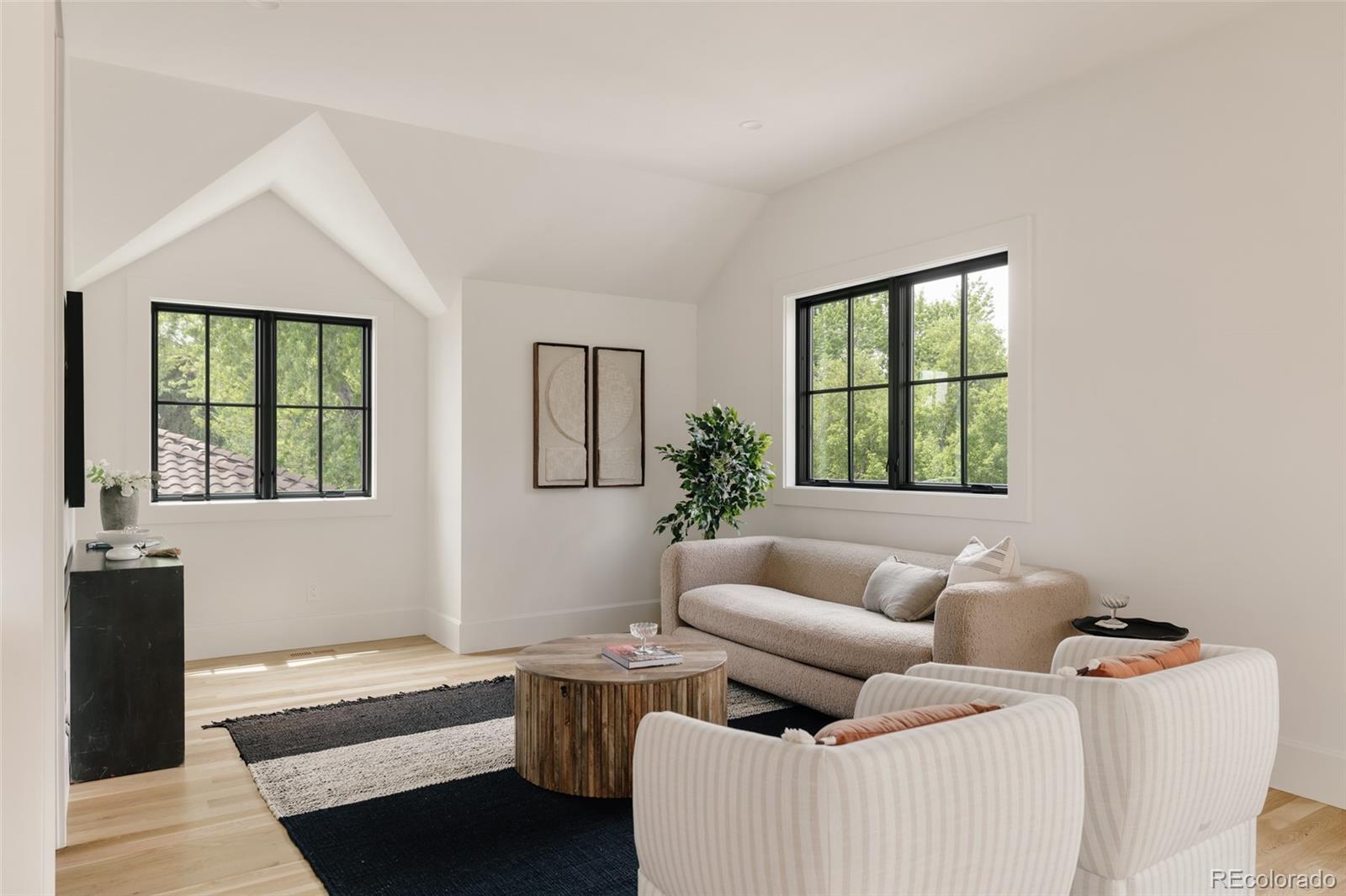 MLS Image #33 for 295  kearney ,denver, Colorado