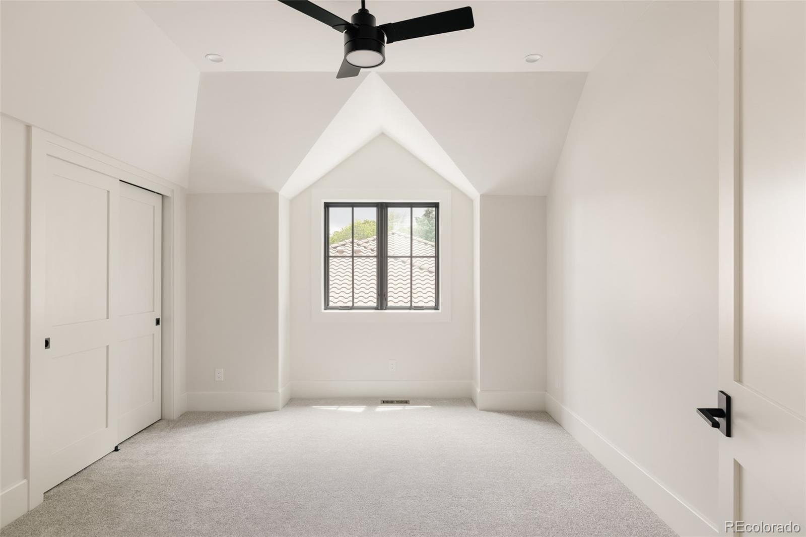 MLS Image #37 for 295  kearney ,denver, Colorado