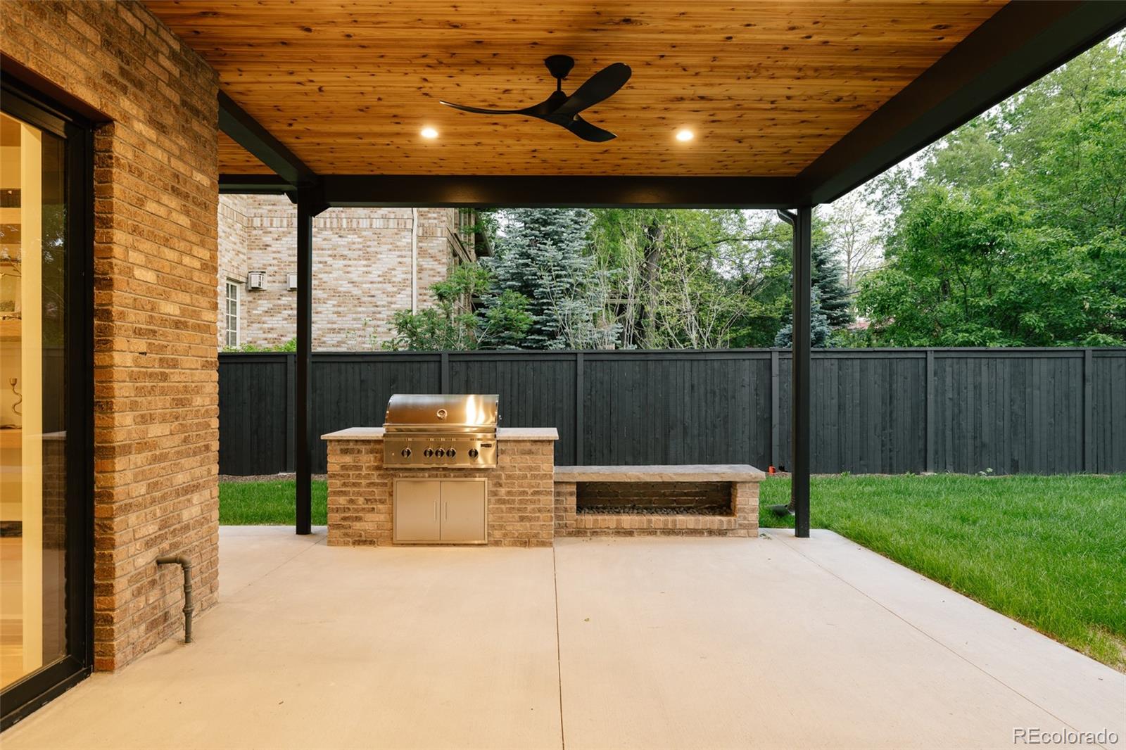 MLS Image #46 for 295  kearney ,denver, Colorado