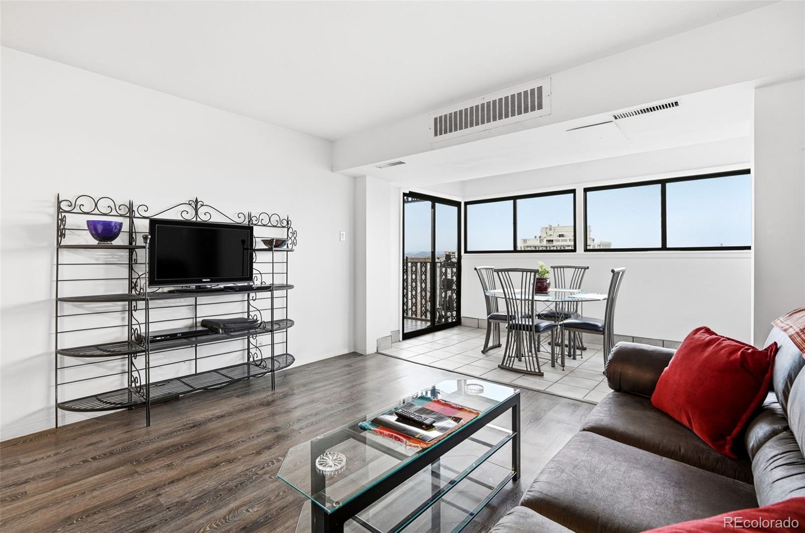 MLS Image #11 for 1223  race street 803,denver, Colorado