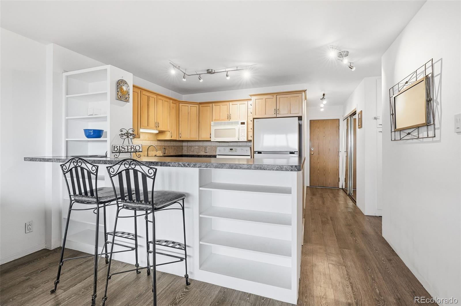 MLS Image #17 for 1223  race street 803,denver, Colorado