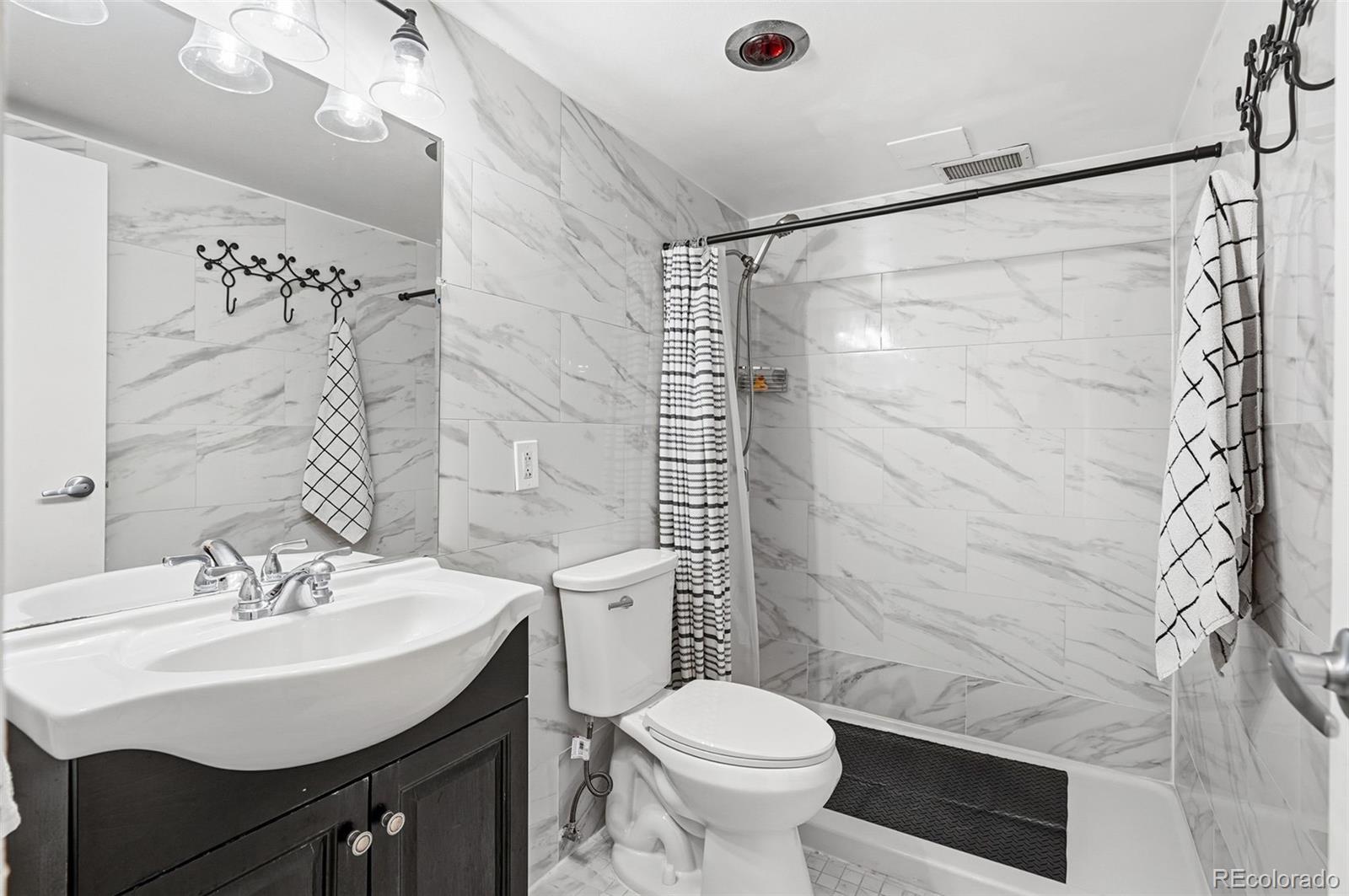 MLS Image #25 for 1223  race street 803,denver, Colorado