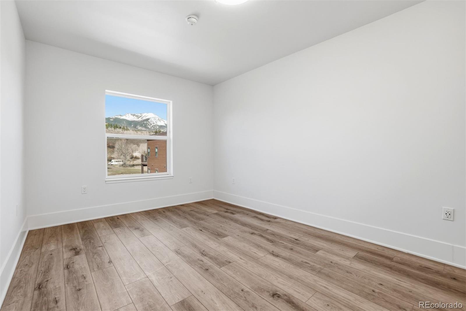 MLS Image #10 for 1044  blue river parkway,silverthorne, Colorado
