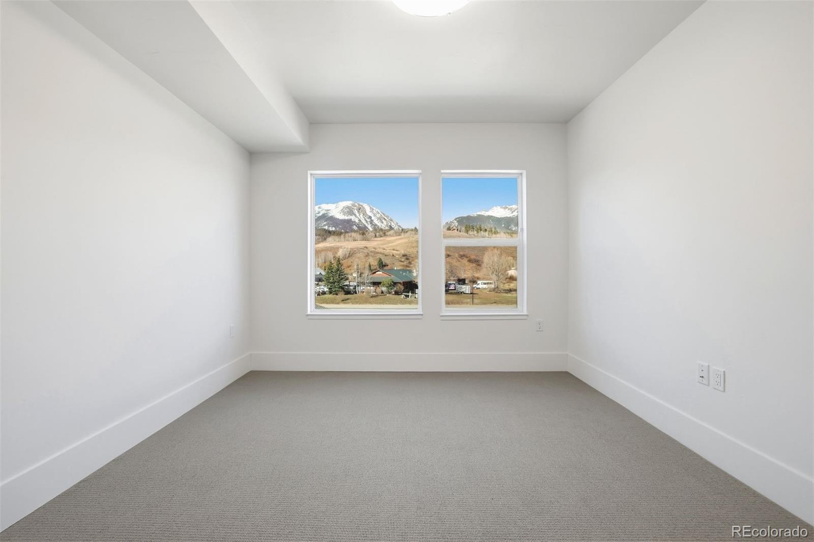 MLS Image #14 for 1044  blue river parkway,silverthorne, Colorado