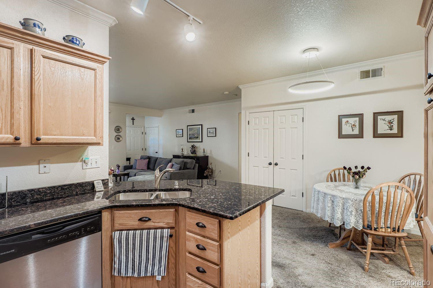 MLS Image #4 for 1143 s alton street,denver, Colorado