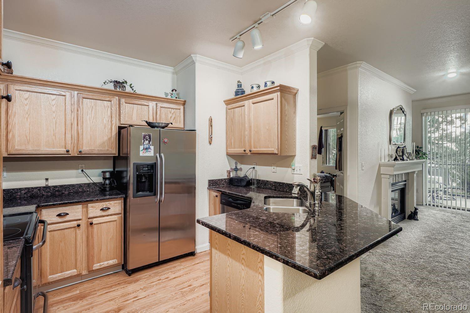 MLS Image #5 for 1143 s alton street,denver, Colorado