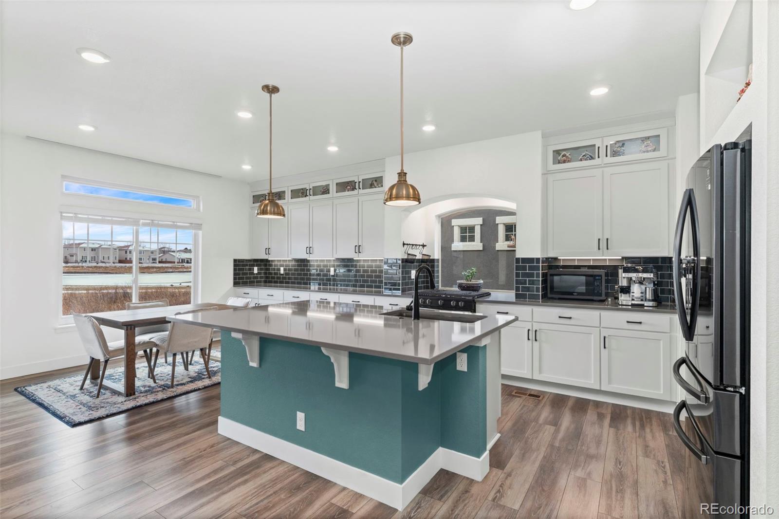 MLS Image #12 for 20708 e 49th drive,denver, Colorado