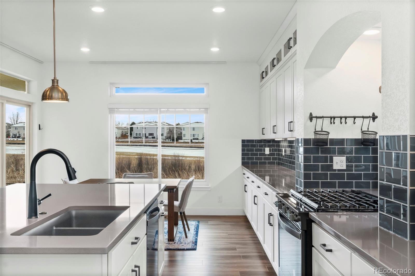 MLS Image #17 for 20708 e 49th drive,denver, Colorado