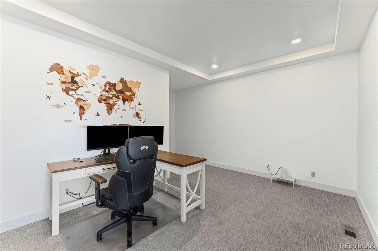MLS Image #5 for 20708 e 49th drive,denver, Colorado