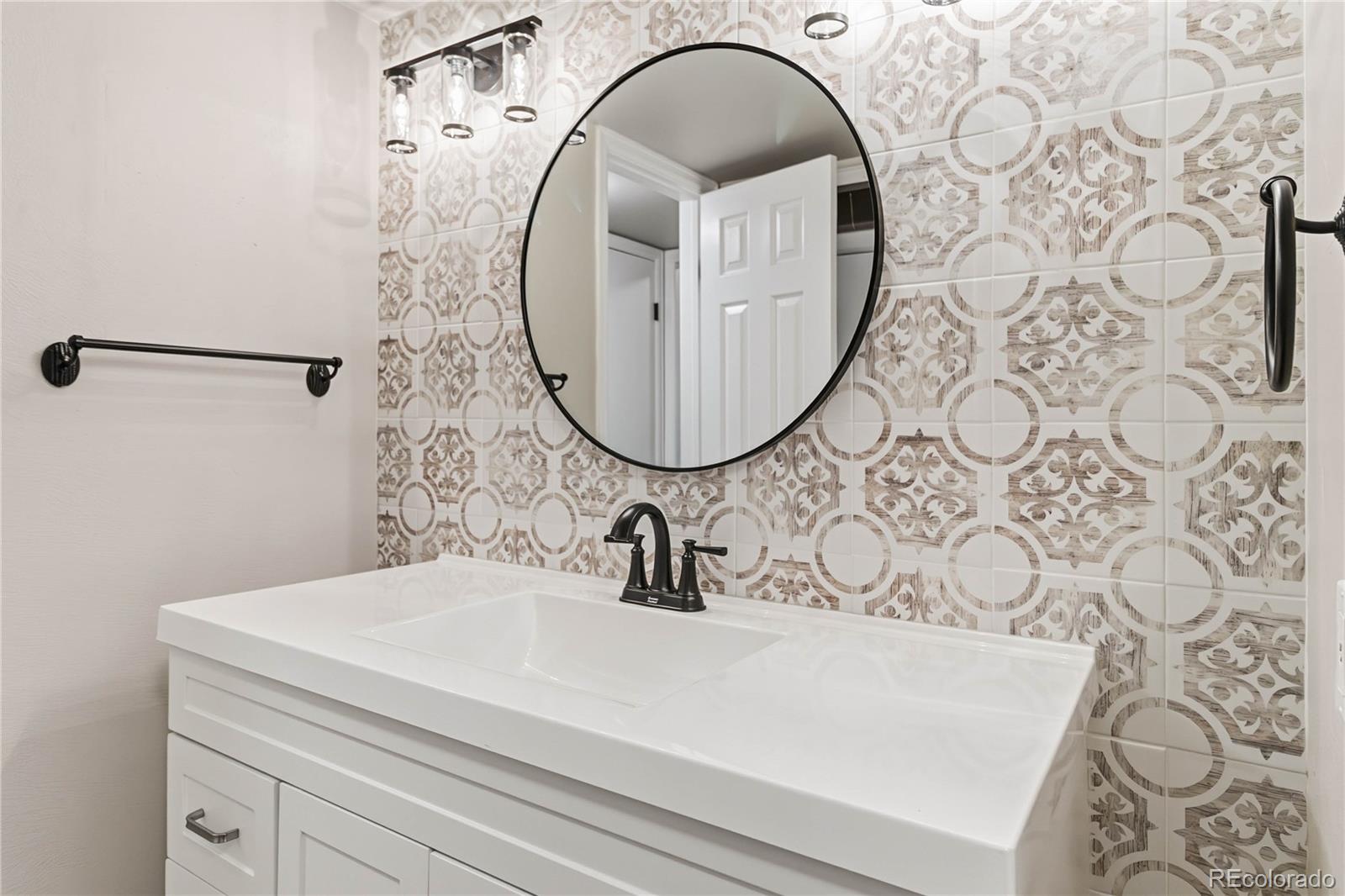 MLS Image #7 for 14740 e kentucky drive,aurora, Colorado