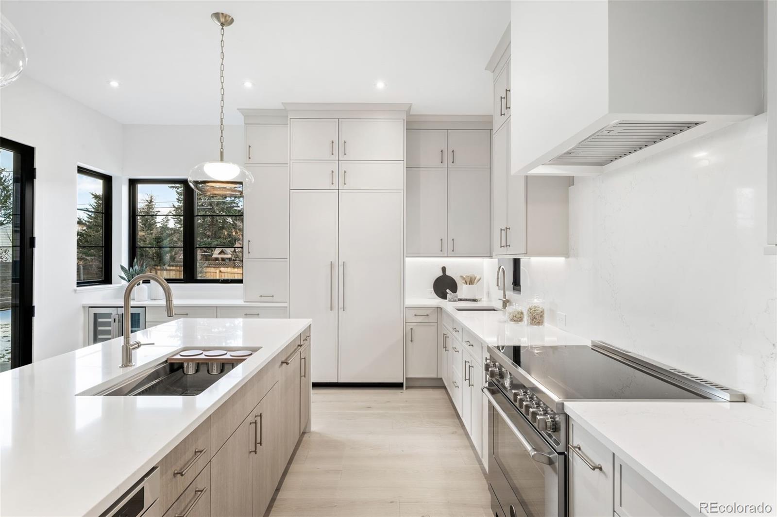 MLS Image #15 for 3255 s clermont street,denver, Colorado
