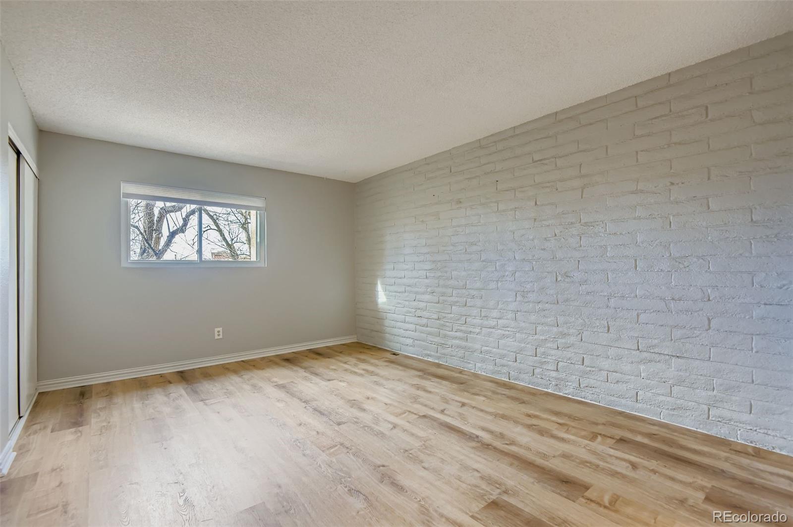 MLS Image #18 for 1060 s parker road,denver, Colorado