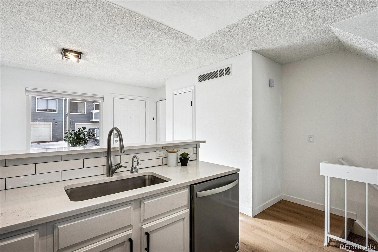 MLS Image #8 for 8769 w cornell avenue,lakewood, Colorado
