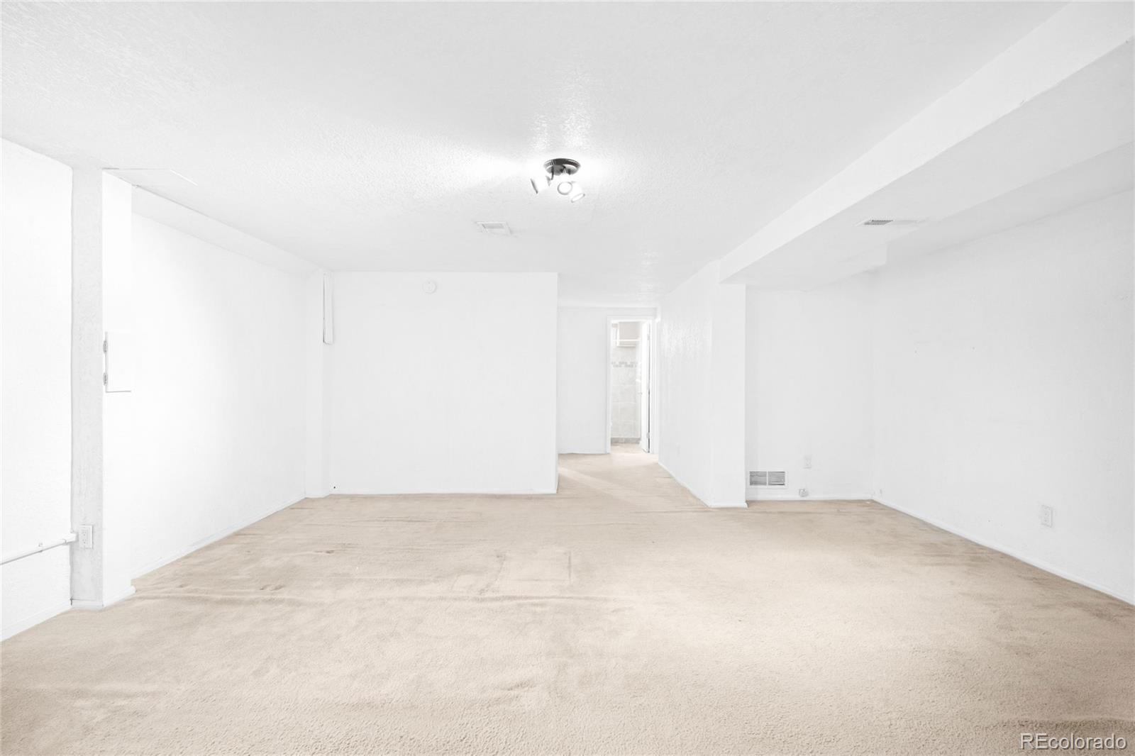 MLS Image #19 for 16010 e 11th avenue,aurora, Colorado