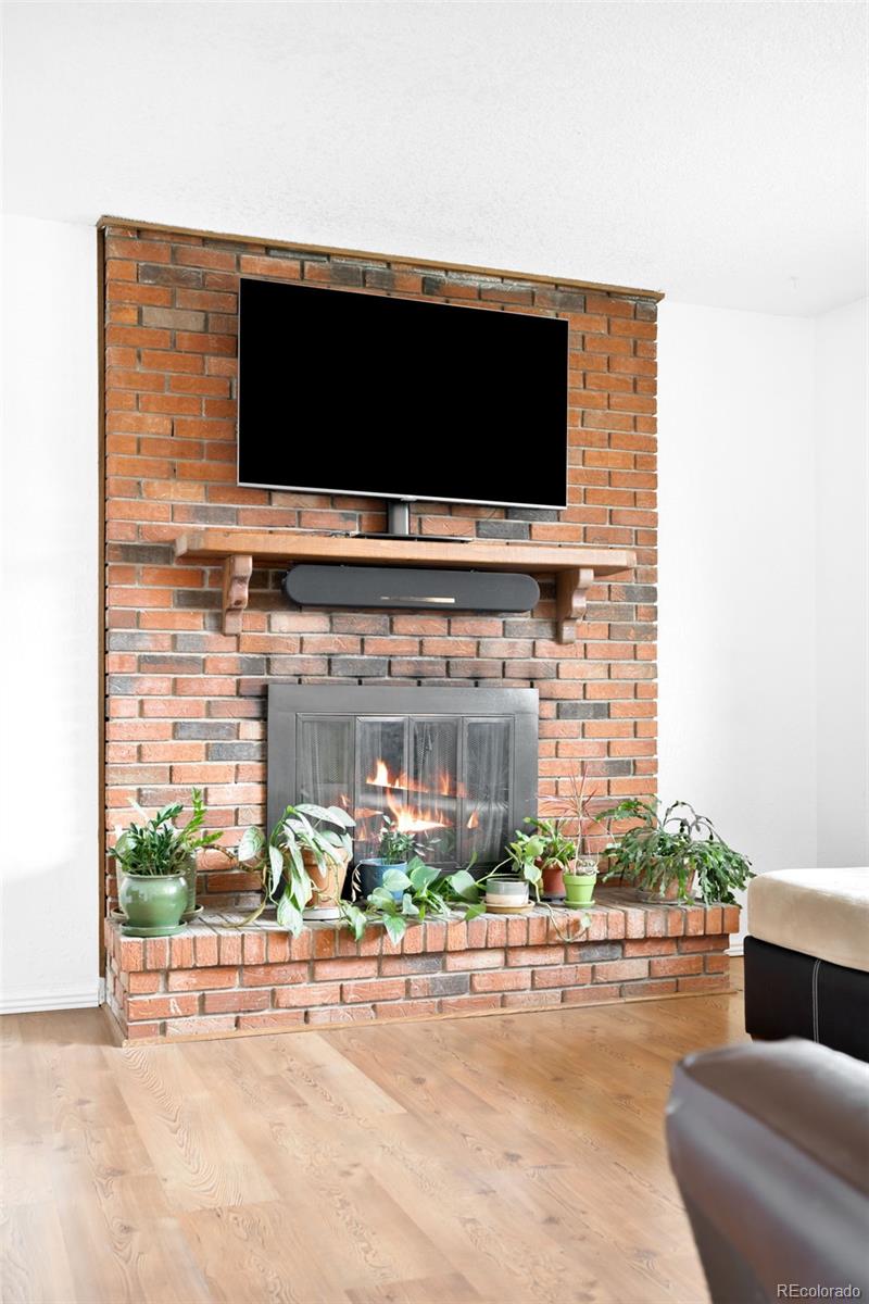 MLS Image #5 for 16010 e 11th avenue,aurora, Colorado