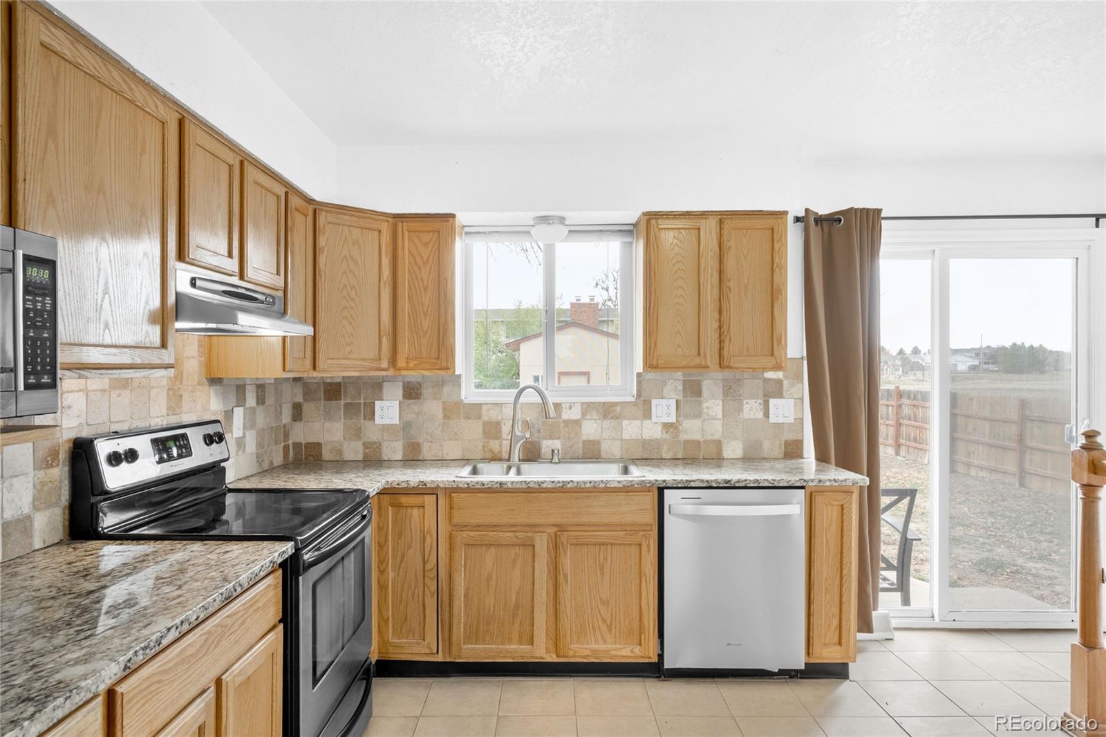 MLS Image #8 for 16010 e 11th avenue,aurora, Colorado