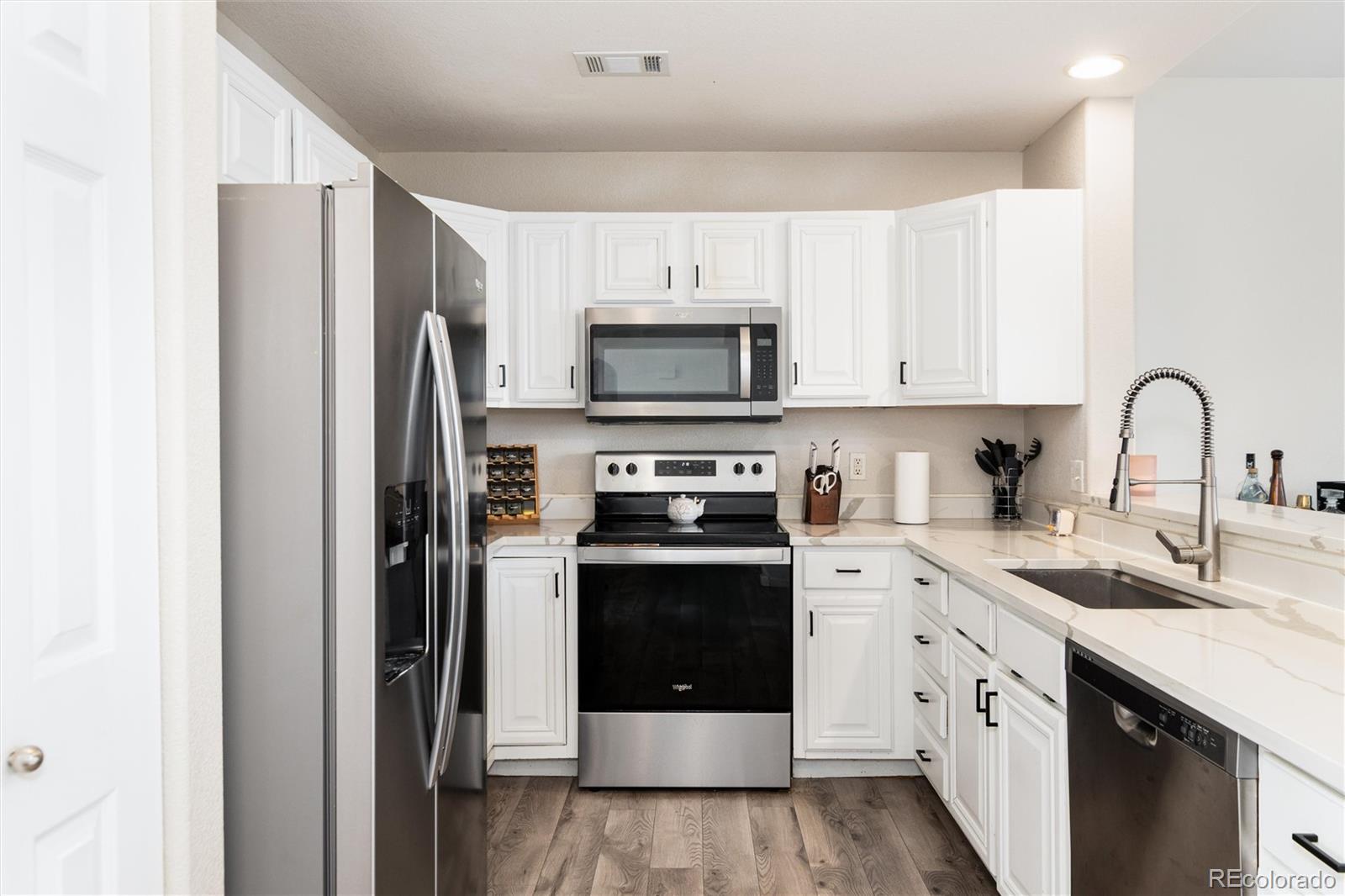 MLS Image #11 for 8751  pearl street,thornton, Colorado