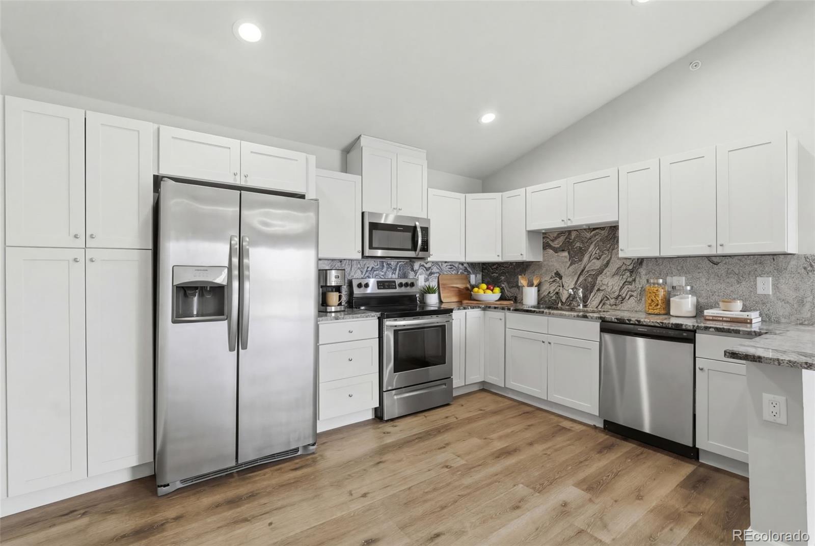 MLS Image #5 for 875 e 78th avenue 39,denver, Colorado