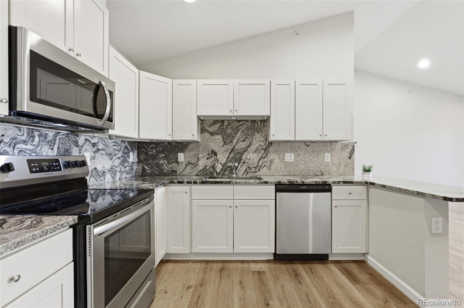 MLS Image #6 for 875 e 78th avenue 39,denver, Colorado