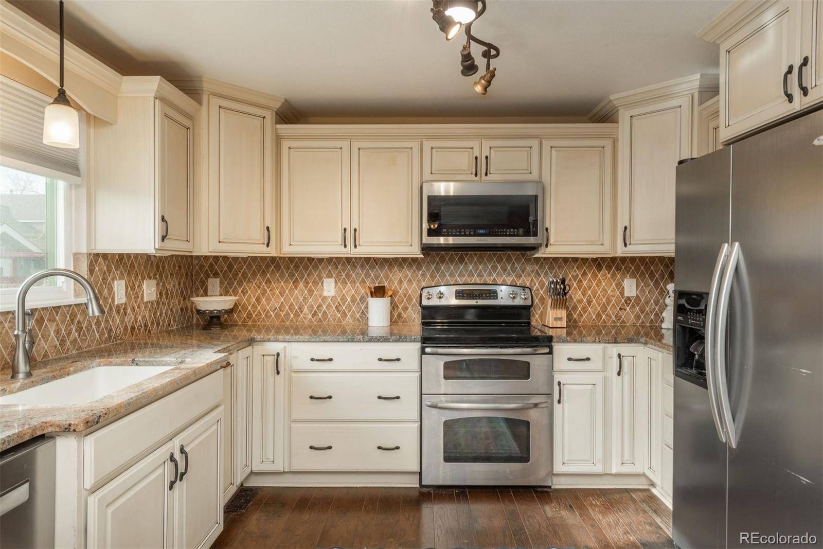 MLS Image #15 for 5295 s liverpool way,centennial, Colorado