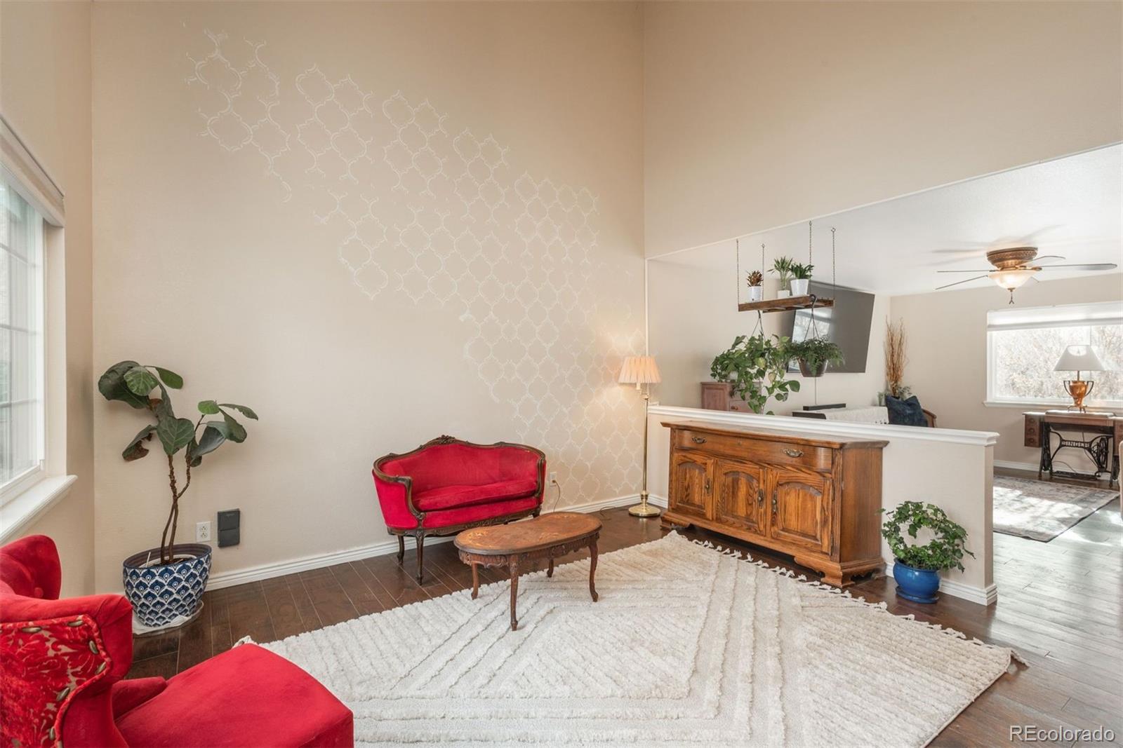 MLS Image #4 for 5295 s liverpool way,centennial, Colorado