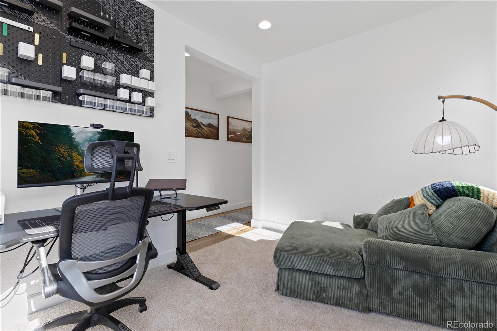 MLS Image #15 for 664 n yantley street,aurora, Colorado