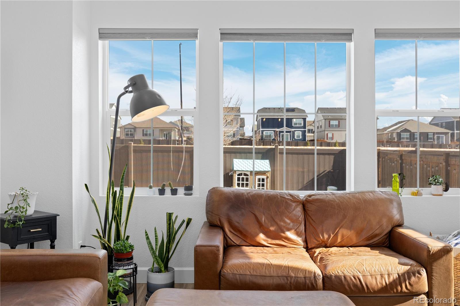 MLS Image #4 for 664 n yantley street,aurora, Colorado