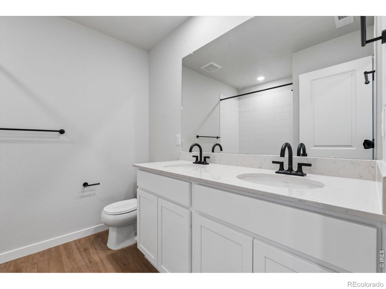 MLS Image #17 for 819  mesic lane,windsor, Colorado