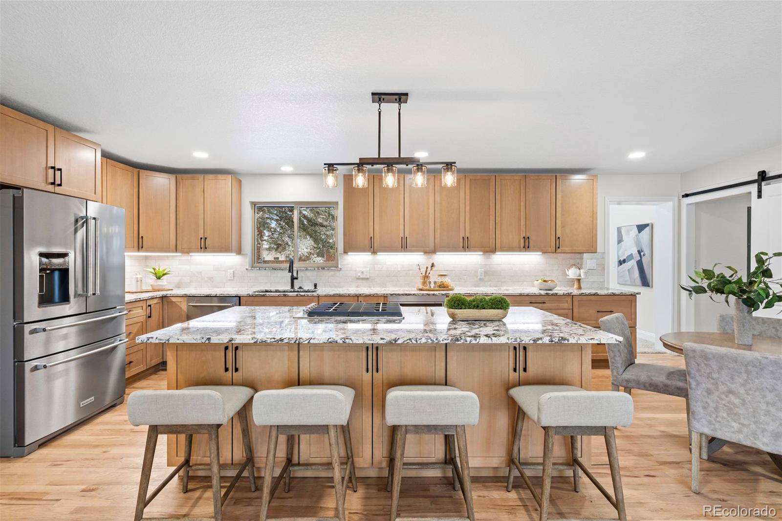 MLS Image #5 for 1320  lory street,fort collins, Colorado