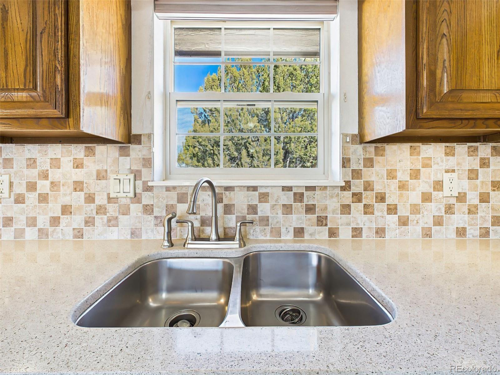 MLS Image #5 for 611  q street,penrose, Colorado