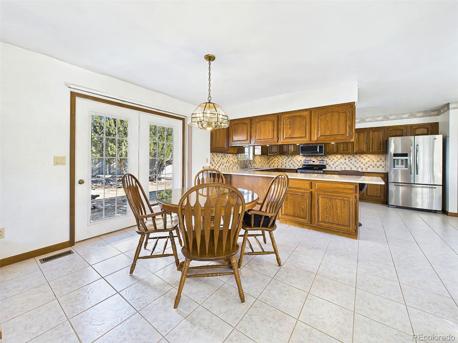 MLS Image #9 for 611  q street,penrose, Colorado