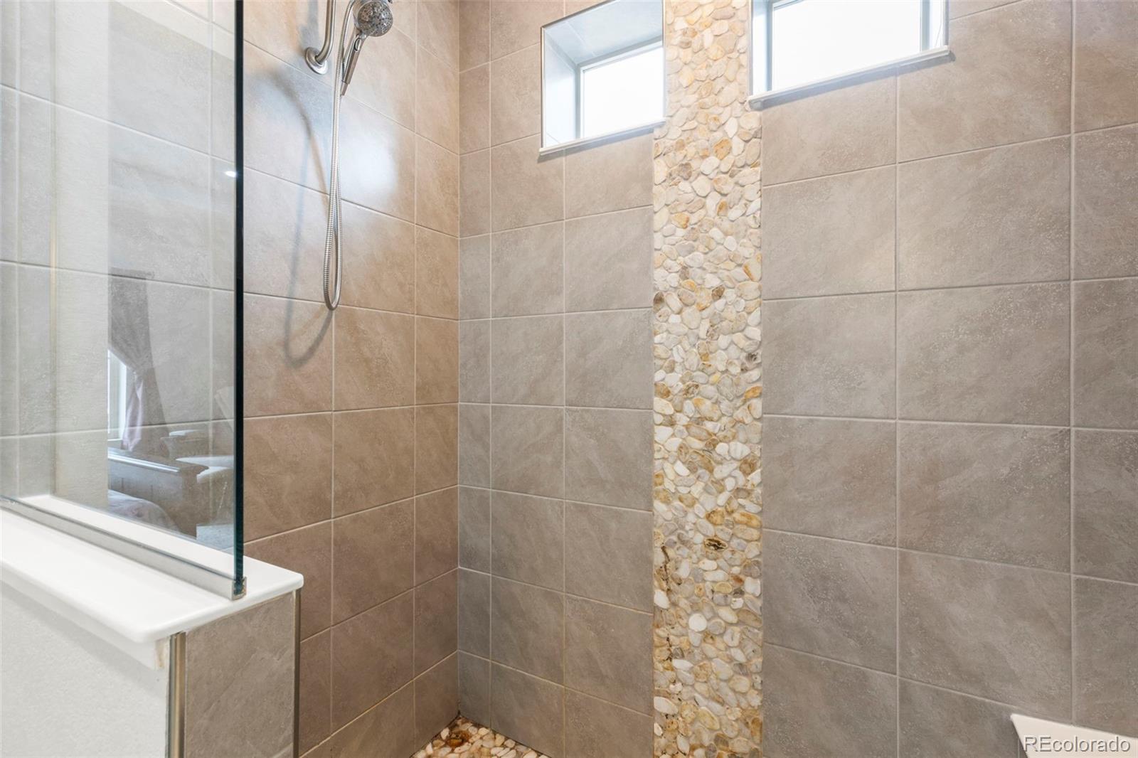 MLS Image #19 for 6712  golden briar lane,colorado springs, Colorado